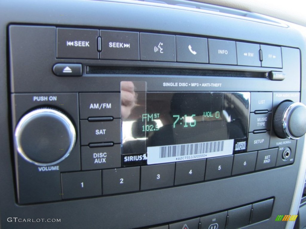 2012 Dodge Ram 1500 Big Horn Crew Cab 4x4 Audio System Photos