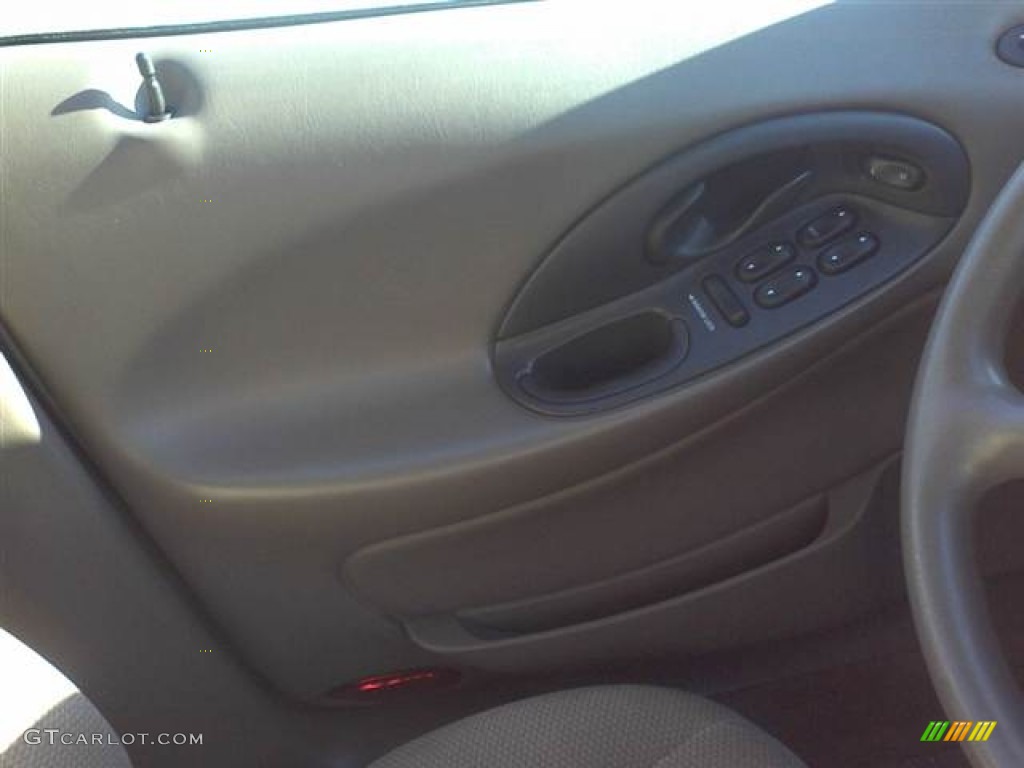 1999 Taurus SE - Light Prairie Tan Metallic / Medium Prairie Tan photo #12