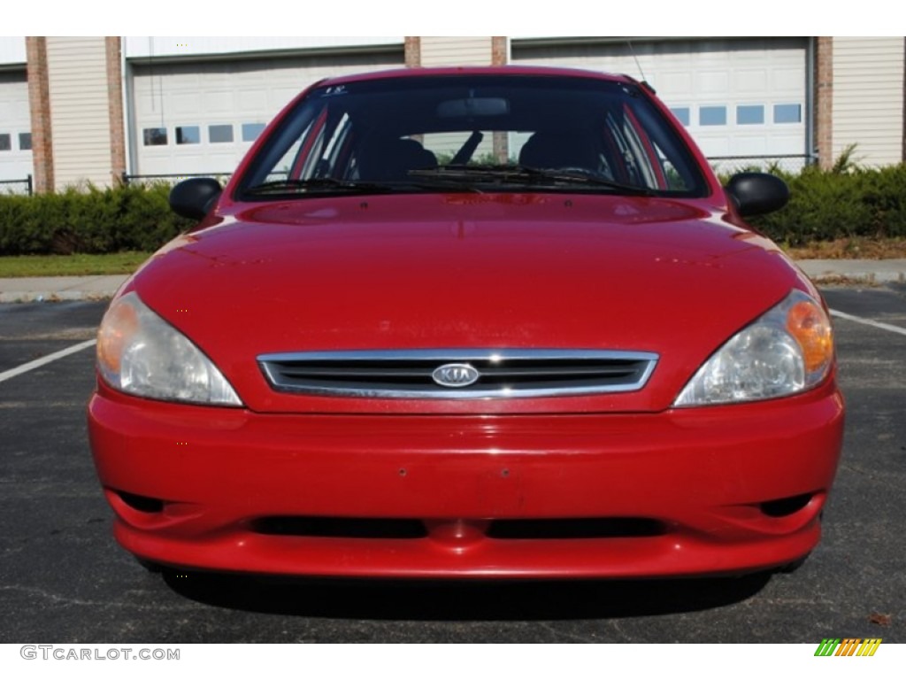 2002 Rio Cinco Hatchback - Classic Red / Gray photo #2