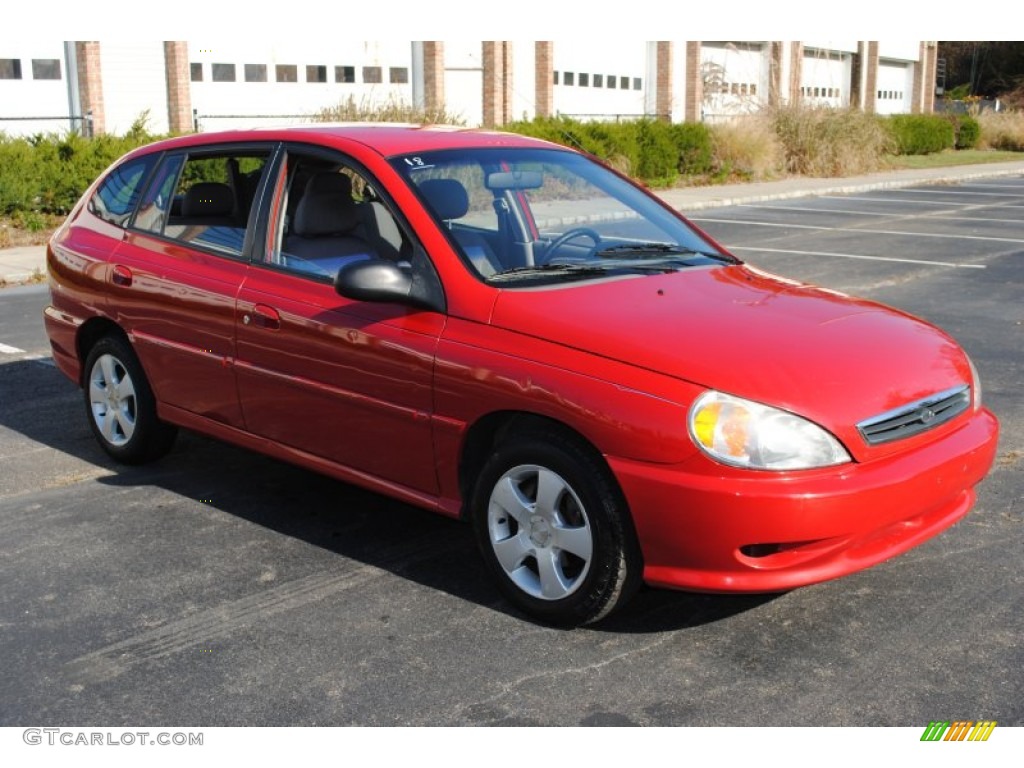2002 Rio Cinco Hatchback - Classic Red / Gray photo #7