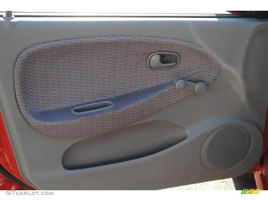 2002 Rio Cinco Hatchback - Classic Red / Gray photo #10