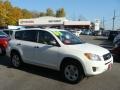 Super White - RAV4 4WD Photo No. 1