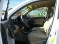 Super White - RAV4 4WD Photo No. 7