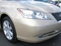 Golden Almond Metallic - ES 350 Photo No. 2