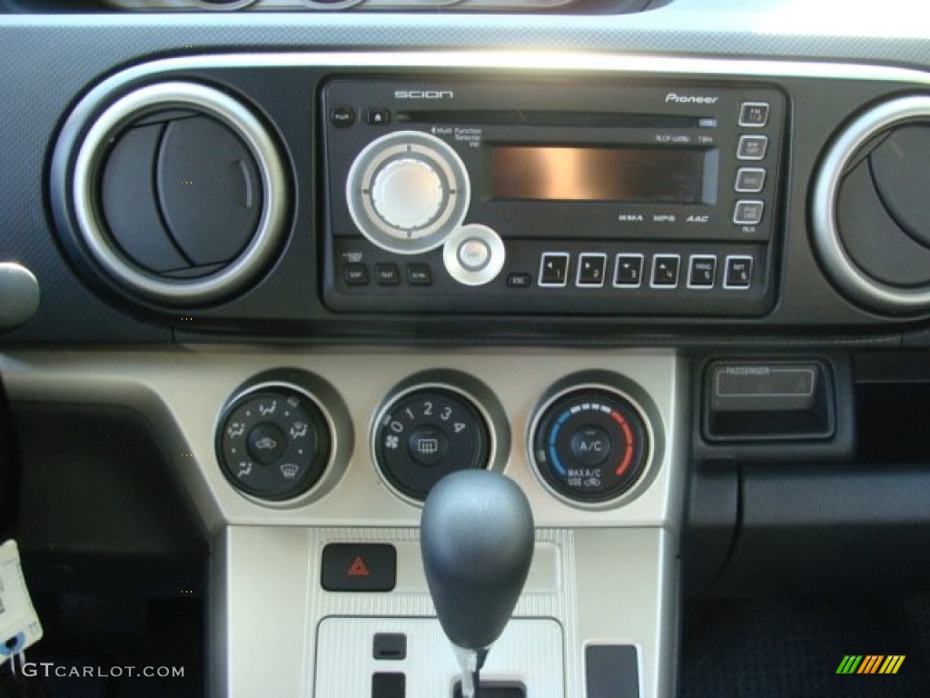 2010 Scion xB Release Series 7.0 RS Black Dashboard Photo #56243870