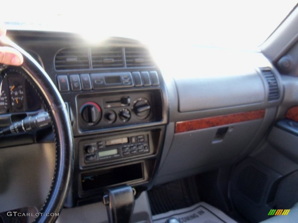 1996 Acura SLX 4x4 Gray Dashboard Photo #56243978