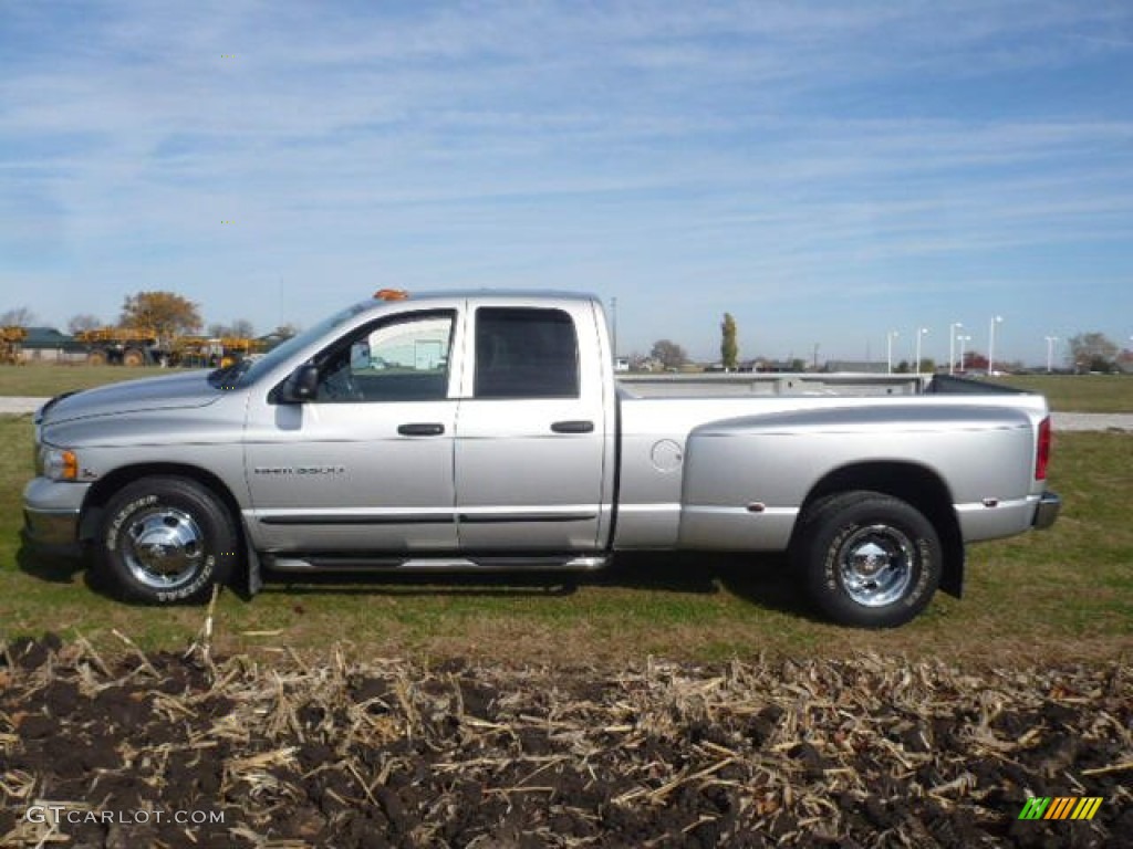 Bright Silver Metallic 2005 Dodge Ram 3500 SLT Quad Cab Dually Exterior Photo #56244716