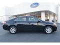 Black - Camry LE Photo No. 2