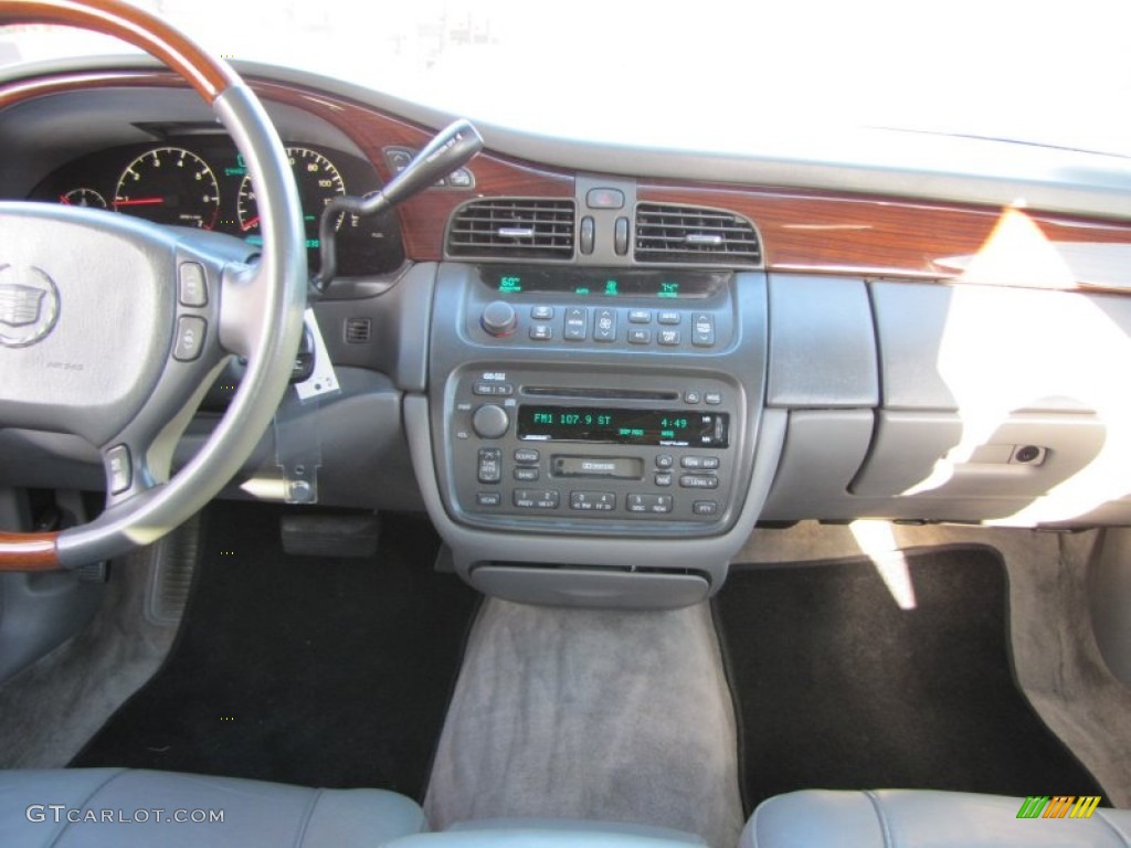 2003 Cadillac DeVille DHS Dark Gray Dashboard Photo #56246495