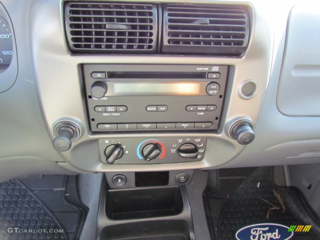 2011 Ford Ranger XLT SuperCab Controls Photo #56247097