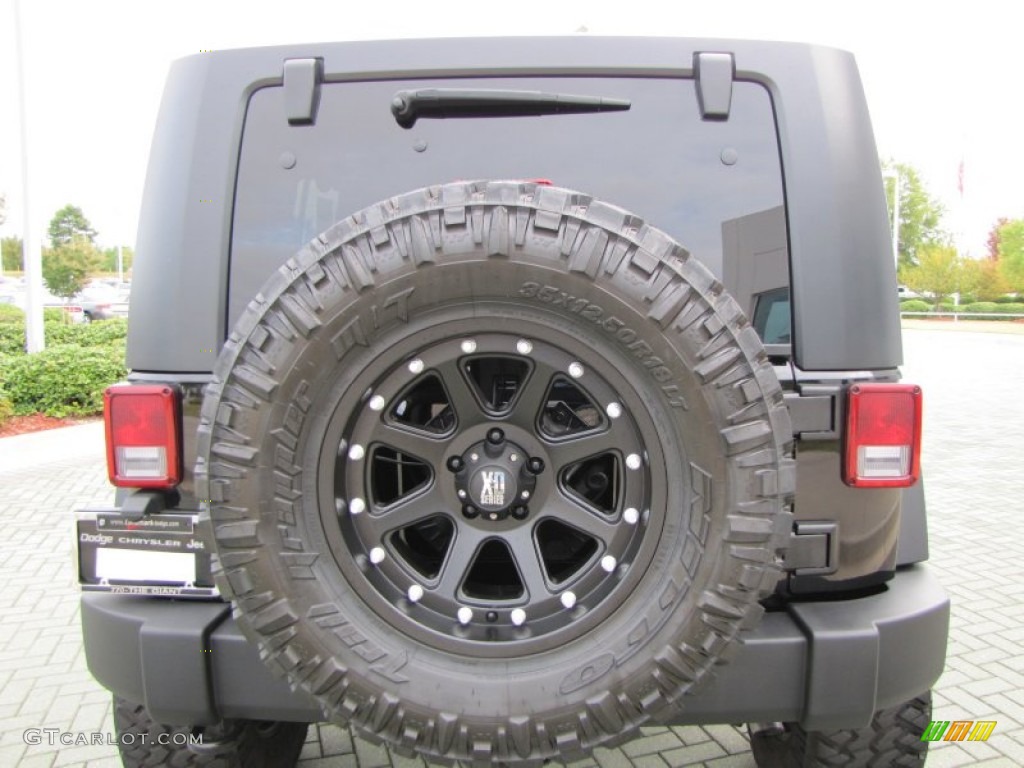 2011 Jeep Wrangler Unlimited Rubicon 4x4 Custom Wheels Photo #56247449