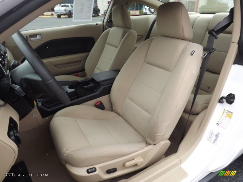 Medium Parchment Interior 2008 Ford Mustang V6 Deluxe Coupe Photo #56247860