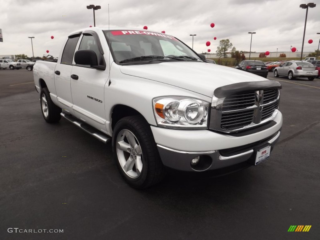 2007 Ram 1500 SLT Quad Cab - Bright White / Khaki Beige photo #3