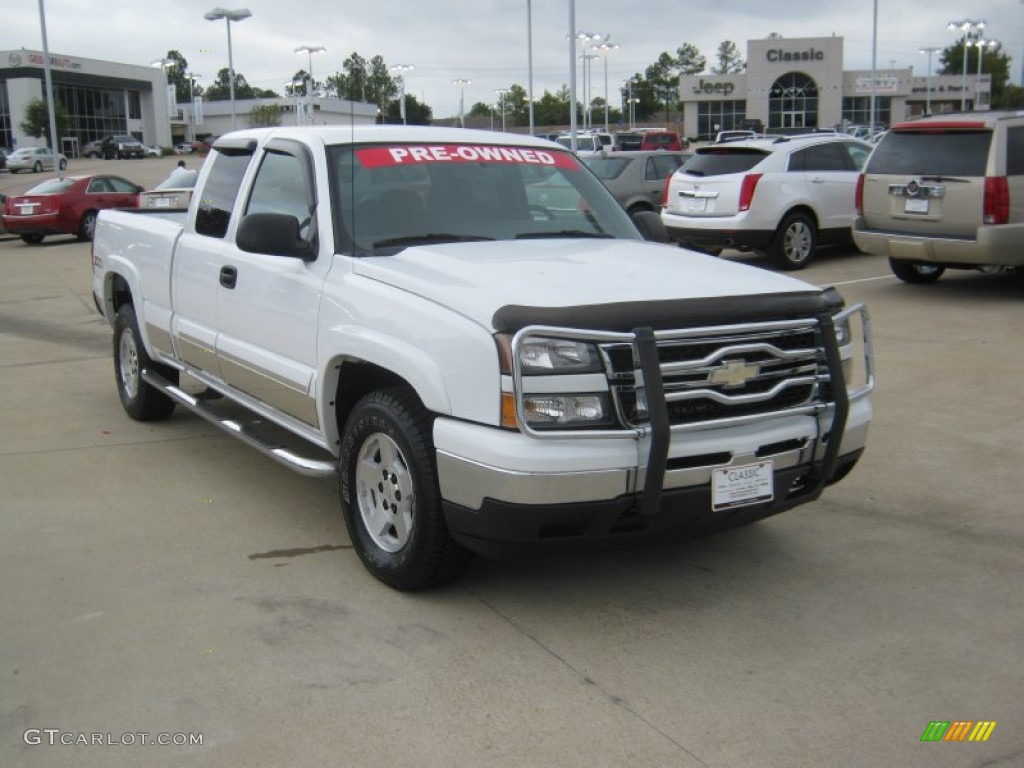 2006 Silverado 1500 Z71 Extended Cab 4x4 - Summit White / Medium Gray photo #7