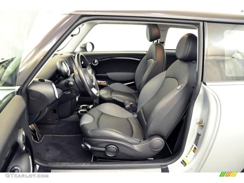 Black/Grey Interior 2009 Mini Cooper S Hardtop Photo #56257103