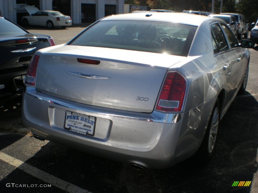 2012 300  - Bright Silver Metallic / Black photo #2