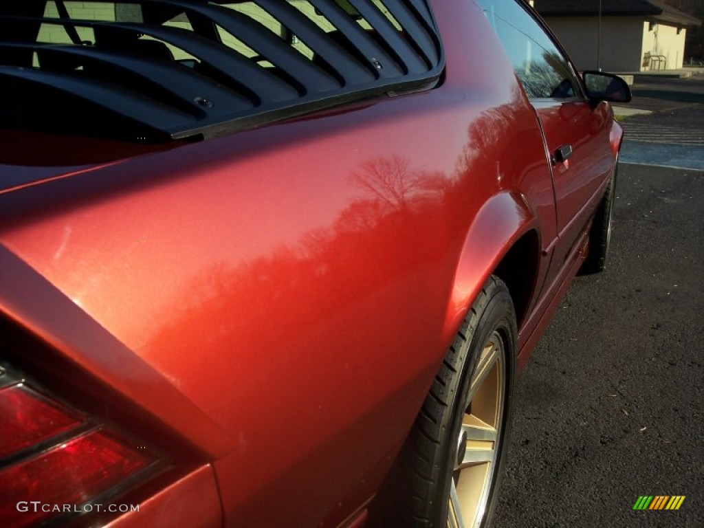 Bright Red 1986 Chevrolet Camaro Z28 Coupe Exterior Photo #56258891