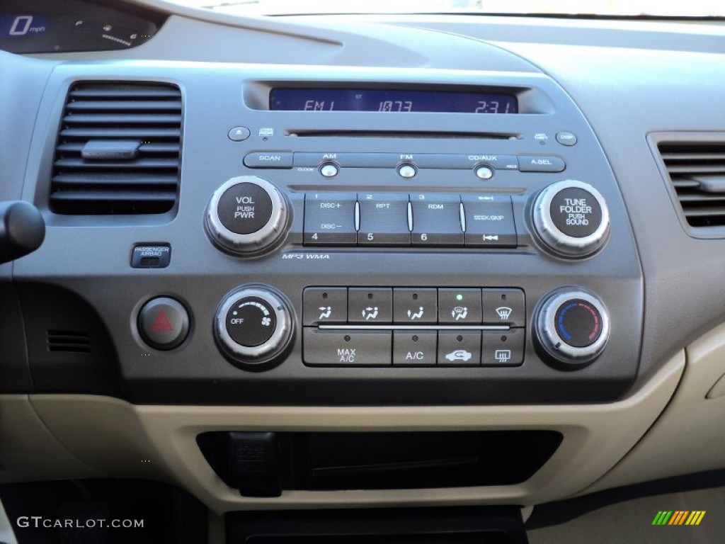 2006 Honda Civic LX Coupe Controls Photo #56259605