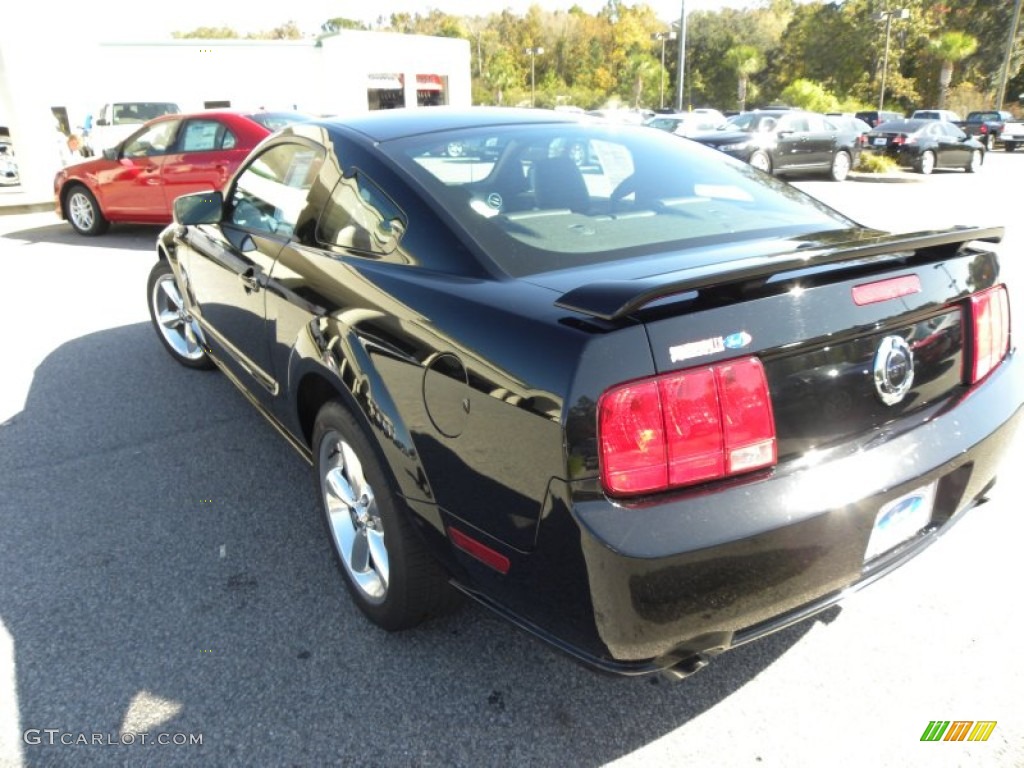 2009 Mustang GT Premium Coupe - Black / Dark Charcoal photo #11