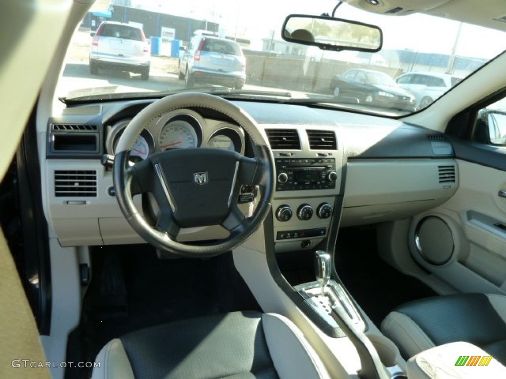 2008 Avenger R/T - Brilliant Black Crystal Pearl / Dark Slate Gray/Light Slate Gray photo #12