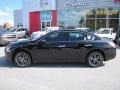 Super Black - Maxima 3.5 SV Photo No. 2
