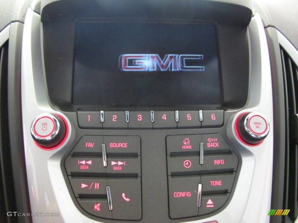2012 GMC Terrain SLE Controls Photo #56263655