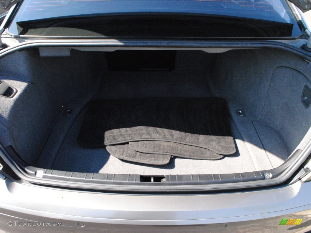 2007 BMW 7 Series 750i Sedan Trunk Photo #56266316