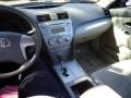 Black - Camry LE Photo No. 21