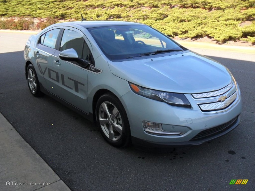 Viridian Joule 2012 Chevrolet Volt Hatchback Exterior Photo #56269406