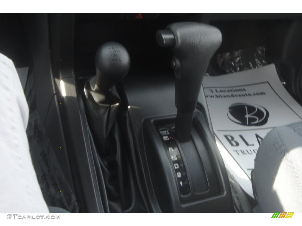 2004 Nissan Frontier SC Crew Cab 4x4 4 Speed Automatic Transmission Photo #56269664