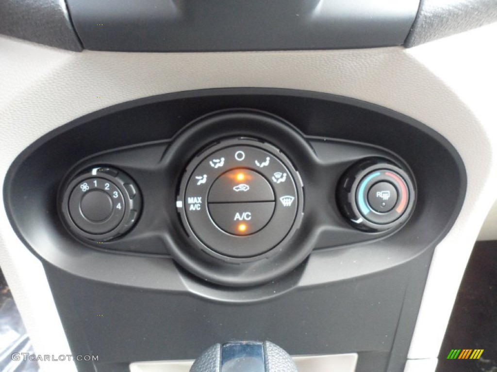 Heater and AC controls 2012 Ford Fiesta S Sedan Parts
