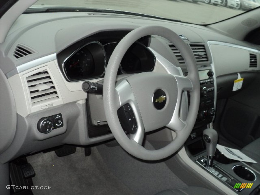 2012 Chevrolet Traverse LT AWD Dark Gray/Light Gray Steering Wheel Photo #56272595