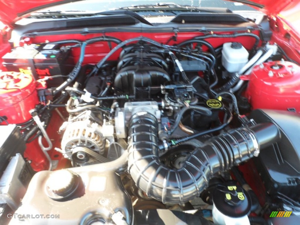 2007 Mustang V6 Premium Convertible - Torch Red / Medium Parchment photo #19