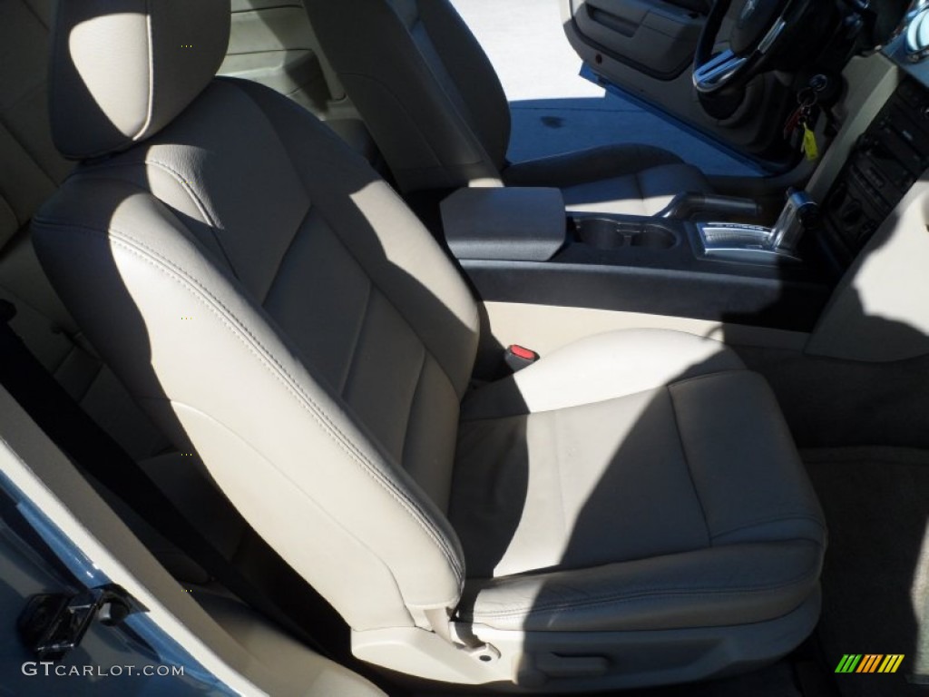2006 Mustang V6 Premium Coupe - Windveil Blue Metallic / Light Parchment photo #23