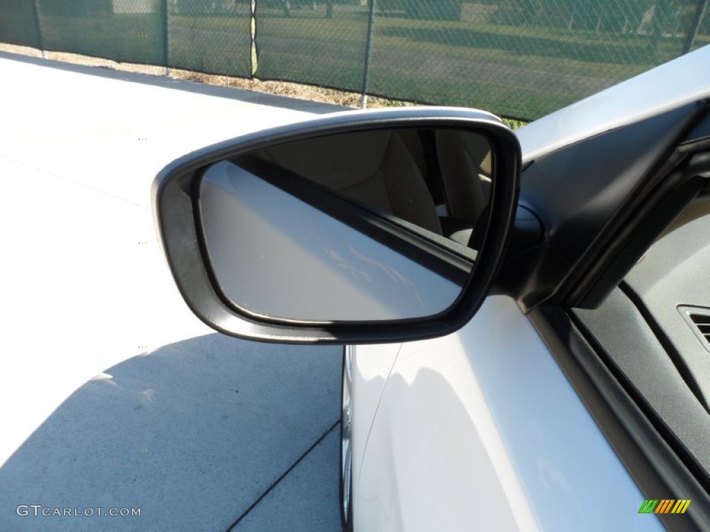 2012 Elantra Limited - Shimmering White / Beige photo #13