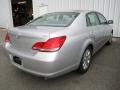 Titanium Metallic - Avalon XLS Photo No. 10