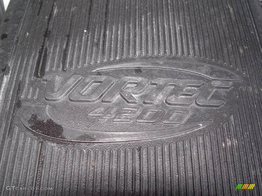 2004 TrailBlazer LS 4x4 - Silverstone Metallic / Medium Pewter photo #20