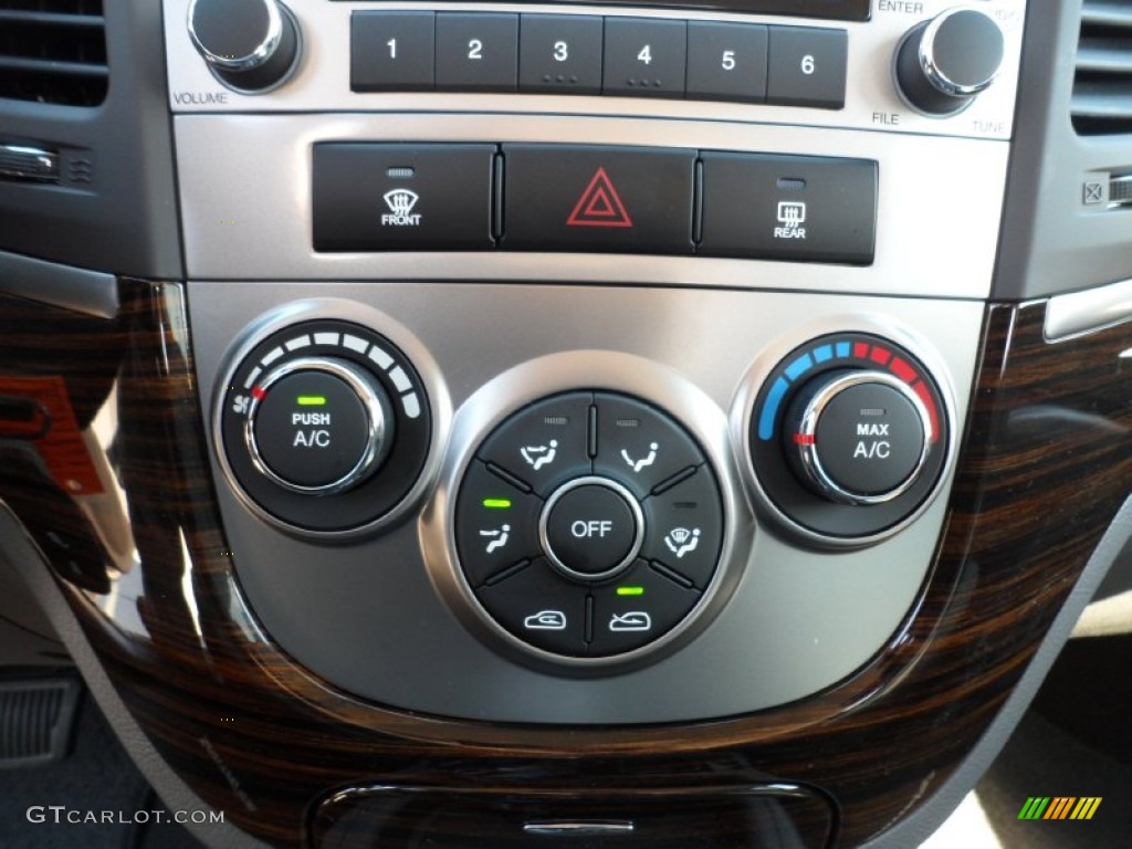 2012 Hyundai Santa Fe SE V6 Controls Photo #56281752