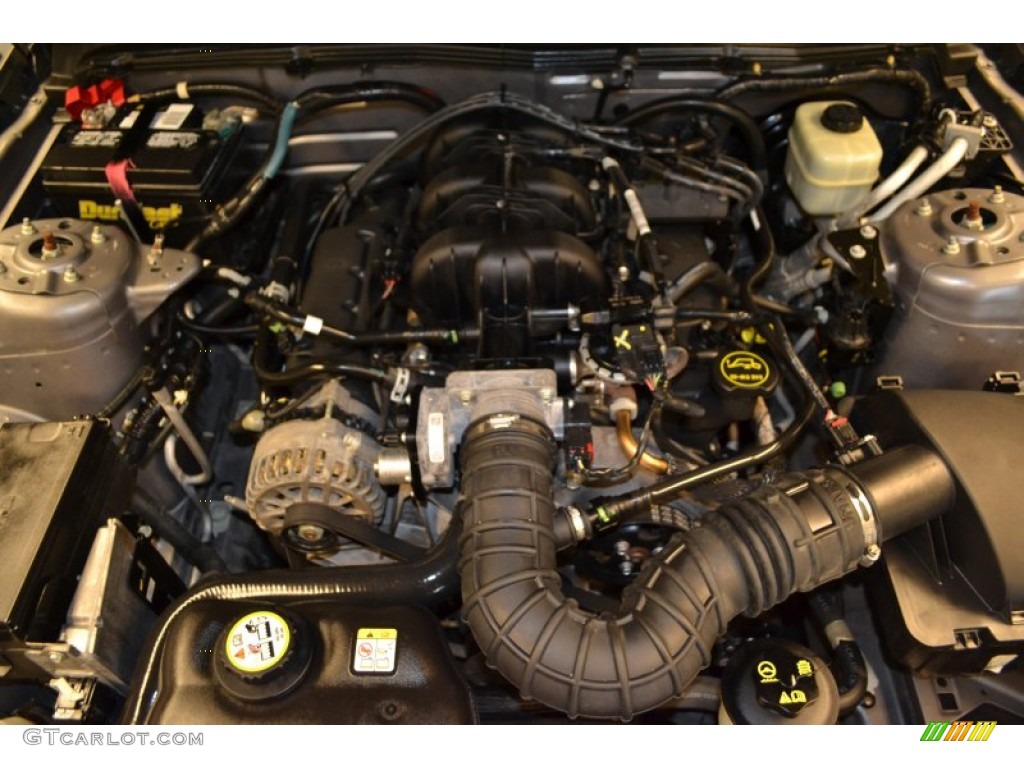 2006 Mustang V6 Deluxe Coupe - Tungsten Grey Metallic / Dark Charcoal photo #18