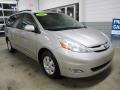 2007 Silver Shadow Pearl Toyota Sienna XLE  photo #11