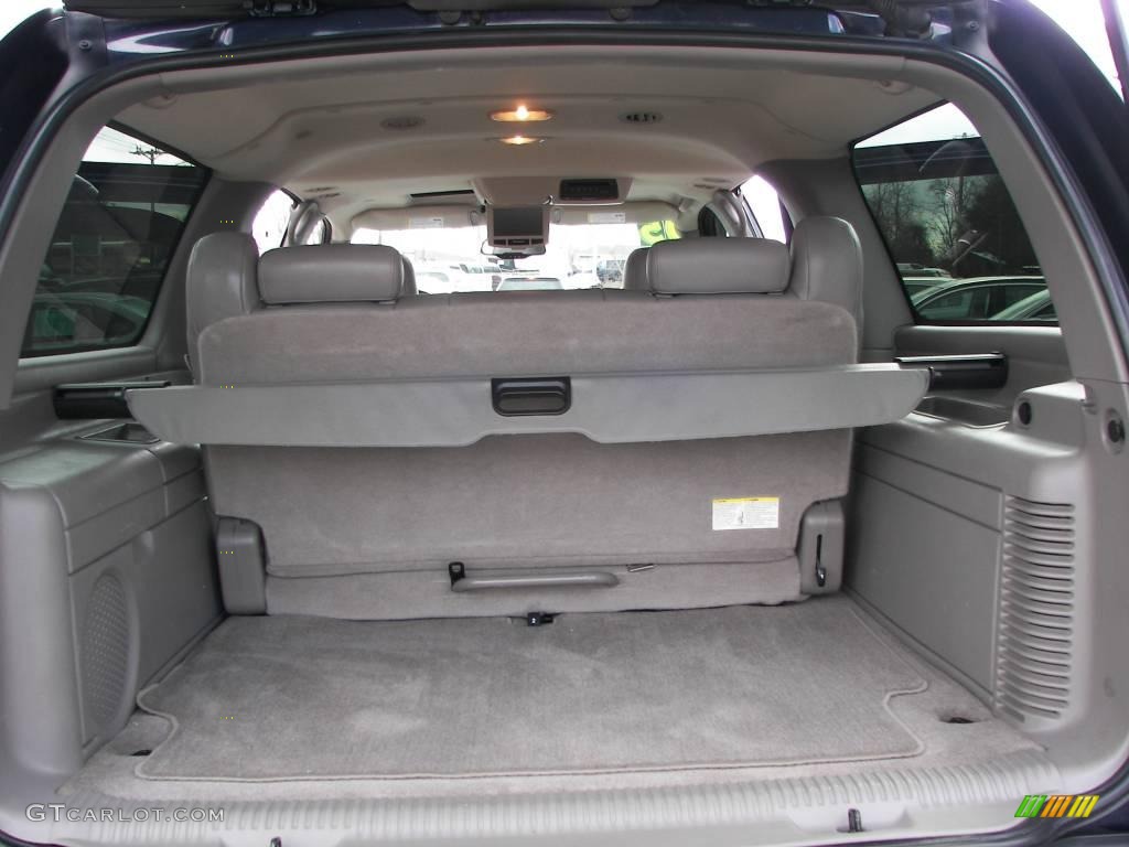 2005 Suburban 1500 LT 4x4 - Dark Blue Metallic / Gray/Dark Charcoal photo #8