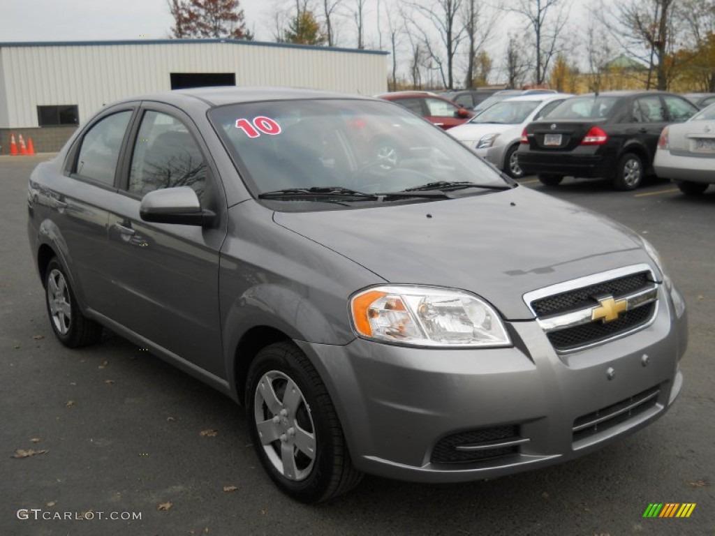 2010 Aveo LT Sedan - Medium Gray / Charcoal photo #13