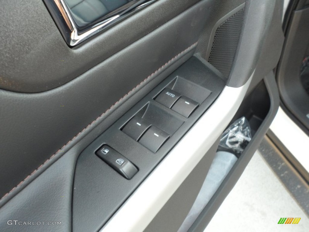 2012 Edge Limited EcoBoost - White Platinum Metallic Tri-Coat / Charcoal Black photo #26