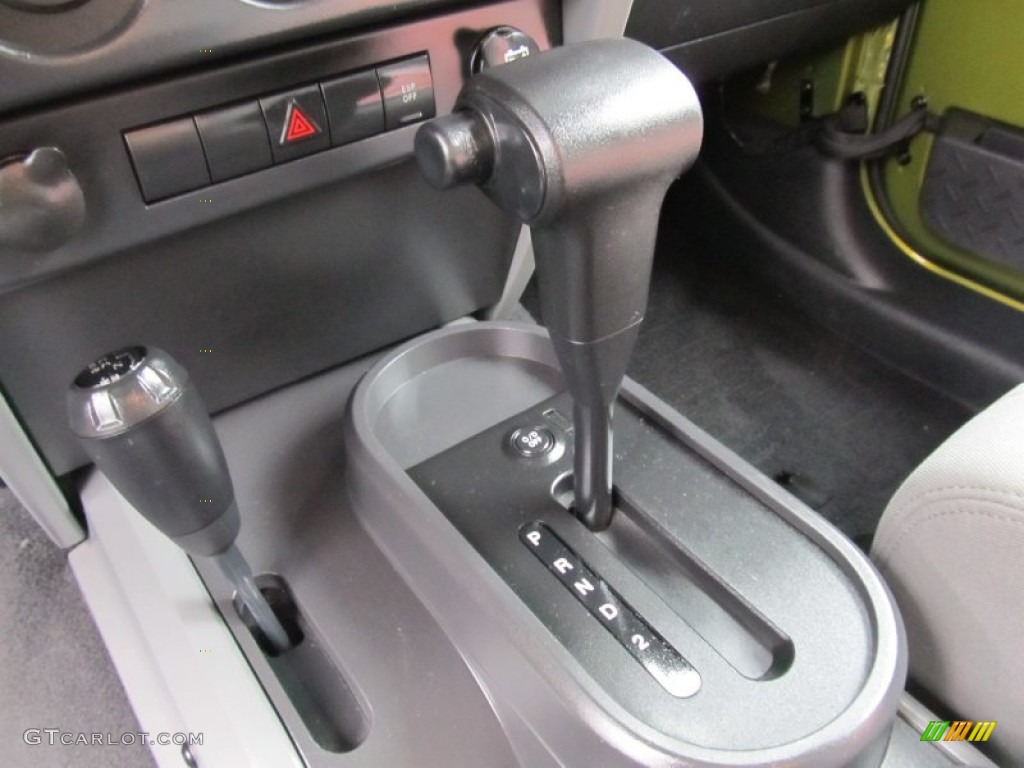 2008 Wrangler Unlimited Sahara 4x4 - Rescue Green Metallic / Dark Slate Gray/Med Slate Gray photo #12