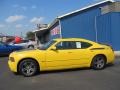 Top Banana Yellow - Charger R/T Daytona Photo No. 2