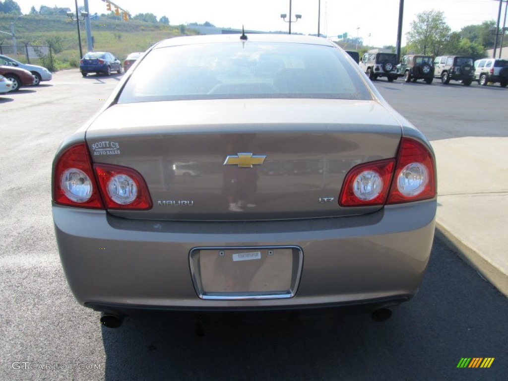 2008 Malibu LTZ Sedan - Amber Bronze Metallic / Cocoa/Cashmere Beige photo #3