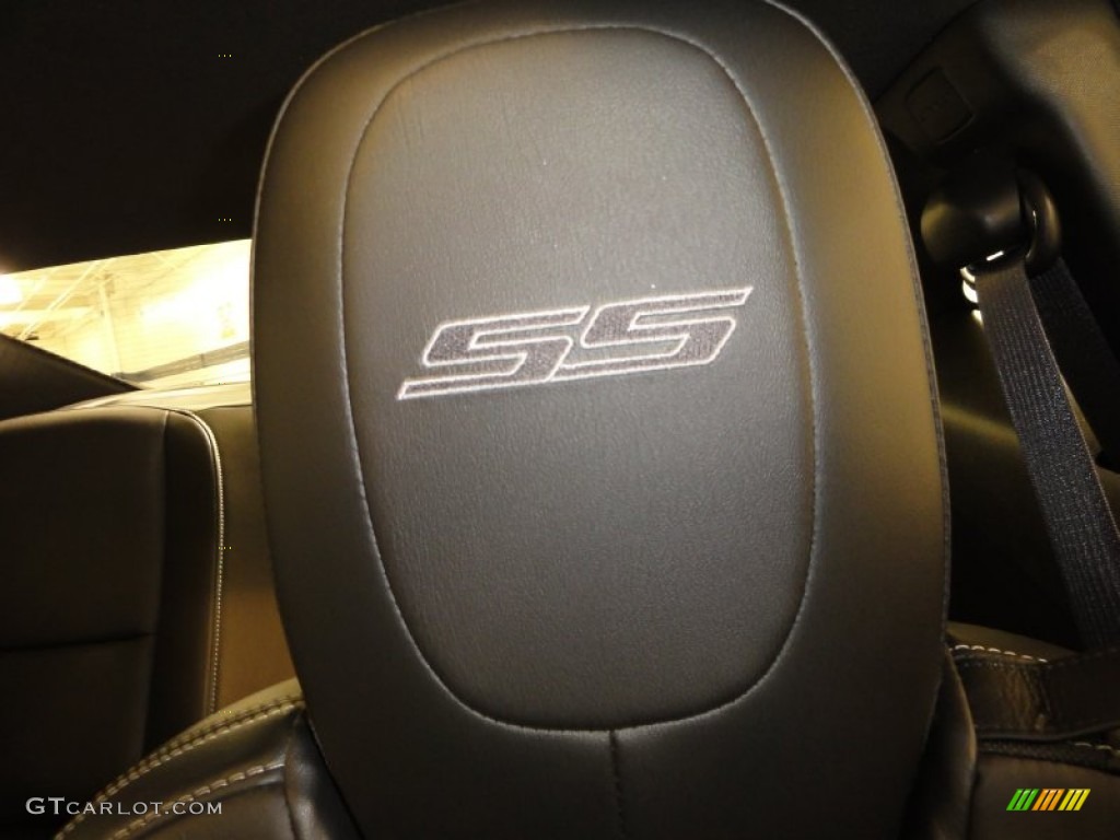 2011 Chevrolet Camaro SS/RS Coupe Marks and Logos Photo #56288022