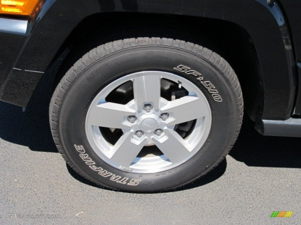2007 Jeep Commander Sport 4x4 Wheel Photo #56290784