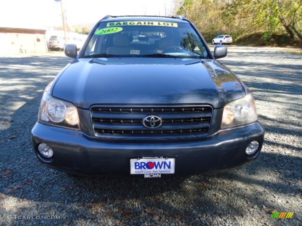 2002 Highlander V6 4WD - Electric Green Mica / Ivory photo #2
