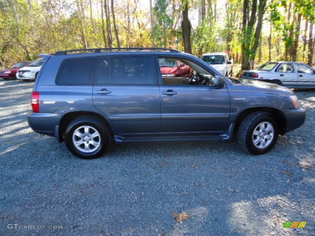 2002 Highlander V6 4WD - Electric Green Mica / Ivory photo #8